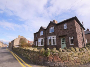 3 Bed in Seahouses CN105